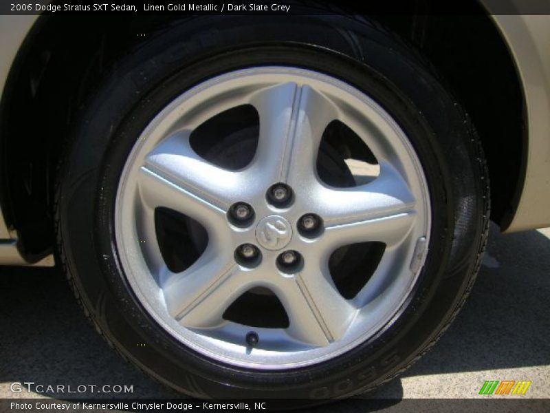 Linen Gold Metallic / Dark Slate Grey 2006 Dodge Stratus SXT Sedan