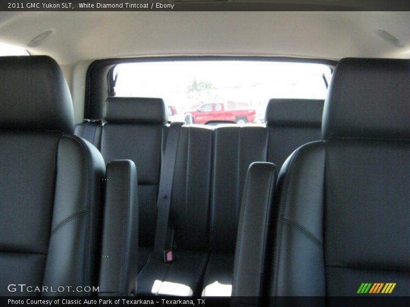 White Diamond Tintcoat / Ebony 2011 GMC Yukon SLT