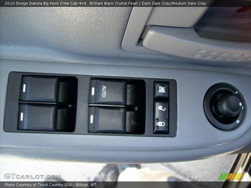 Controls of 2010 Dakota Big Horn Crew Cab 4x4