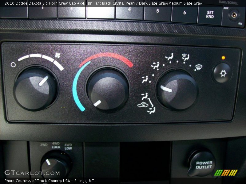Brilliant Black Crystal Pearl / Dark Slate Gray/Medium Slate Gray 2010 Dodge Dakota Big Horn Crew Cab 4x4