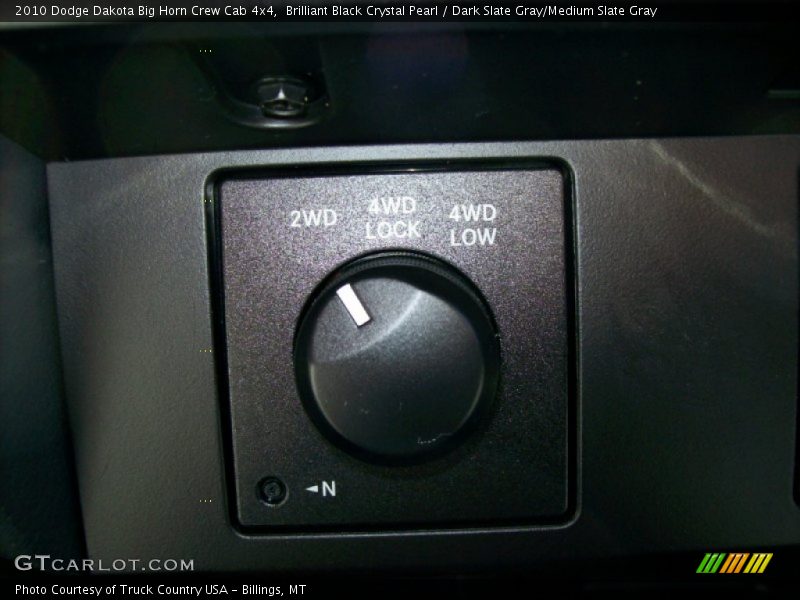 Controls of 2010 Dakota Big Horn Crew Cab 4x4