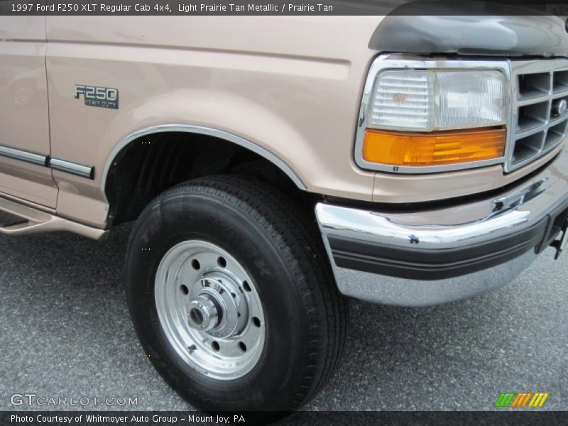 Light Prairie Tan Metallic / Prairie Tan 1997 Ford F250 XLT Regular Cab 4x4