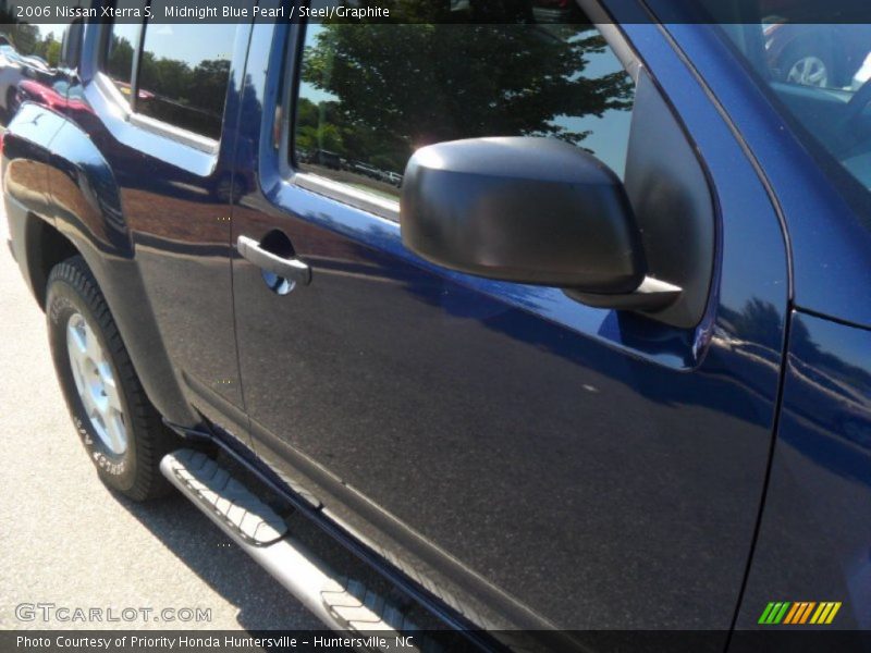 Midnight Blue Pearl / Steel/Graphite 2006 Nissan Xterra S