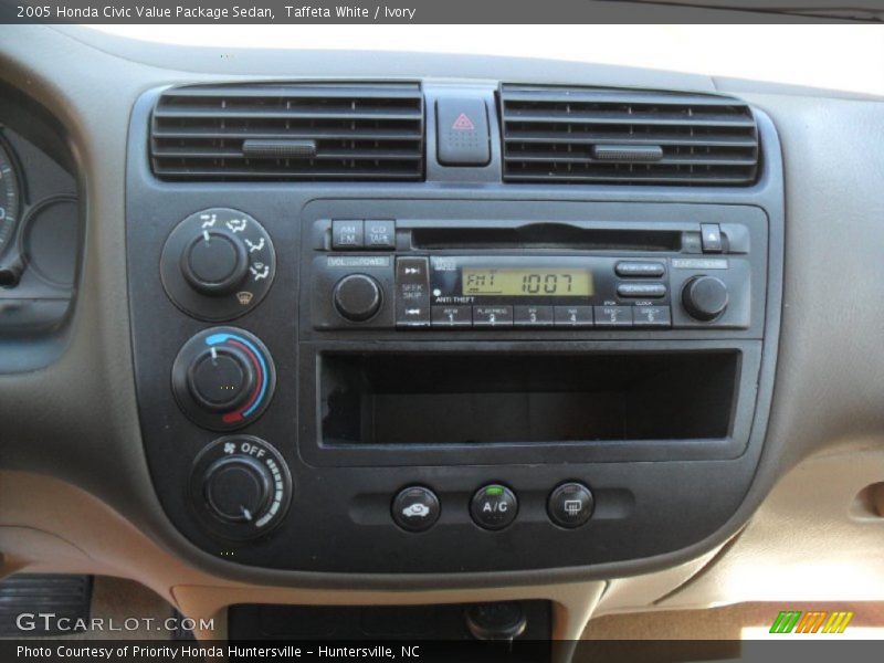 Controls of 2005 Civic Value Package Sedan