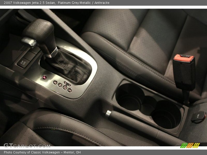 Platinum Grey Metallic / Anthracite 2007 Volkswagen Jetta 2.5 Sedan
