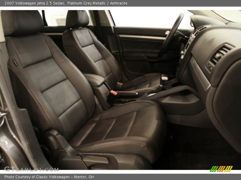 Platinum Grey Metallic / Anthracite 2007 Volkswagen Jetta 2.5 Sedan