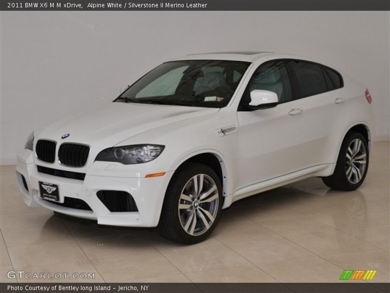 Front 3/4 View of 2011 X6 M M xDrive