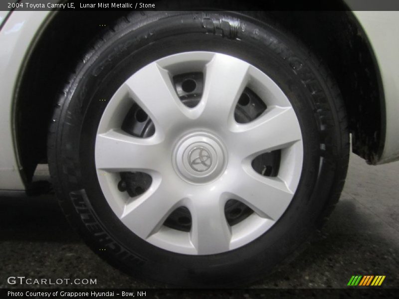 Lunar Mist Metallic / Stone 2004 Toyota Camry LE