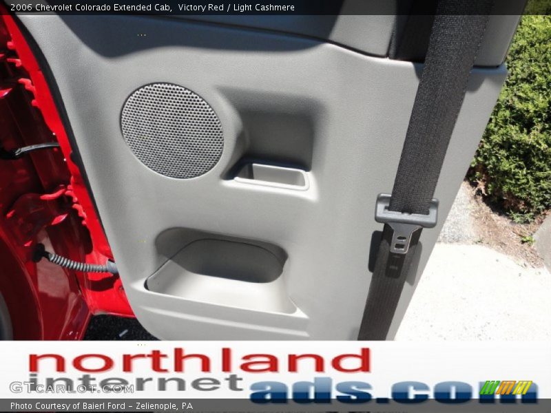 Victory Red / Light Cashmere 2006 Chevrolet Colorado Extended Cab