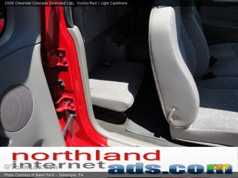 Victory Red / Light Cashmere 2006 Chevrolet Colorado Extended Cab