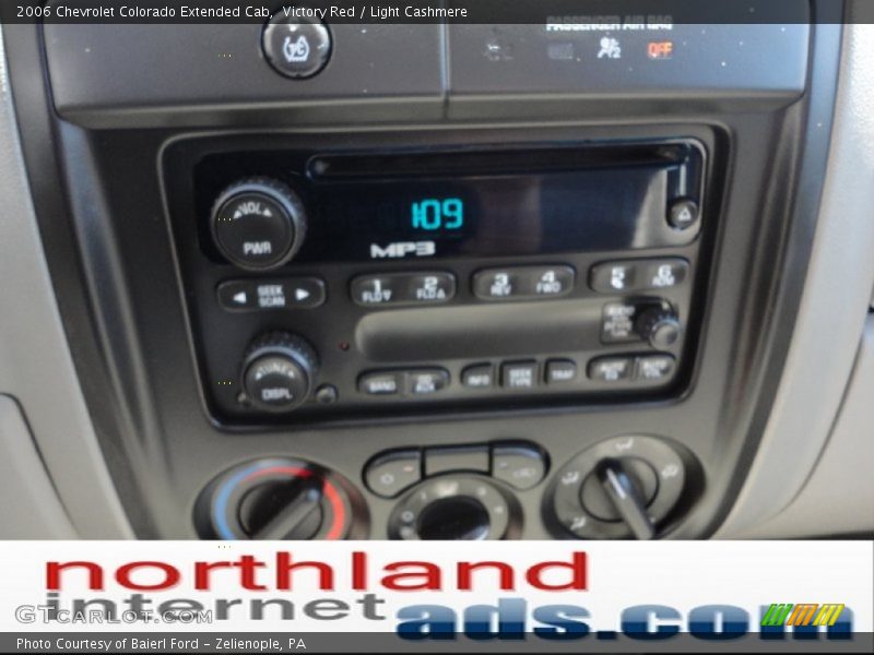 Victory Red / Light Cashmere 2006 Chevrolet Colorado Extended Cab