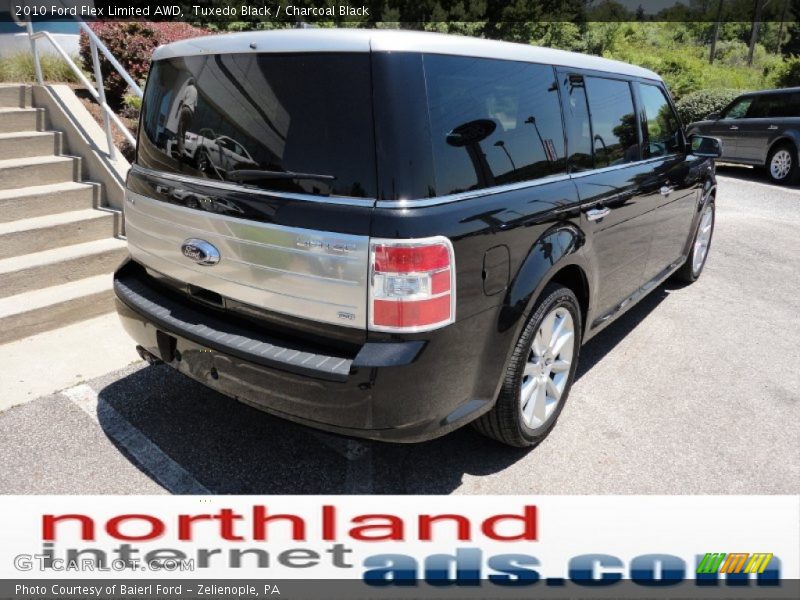 Tuxedo Black / Charcoal Black 2010 Ford Flex Limited AWD