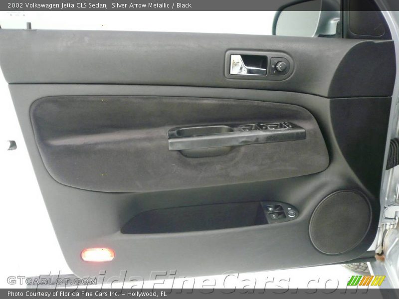 Silver Arrow Metallic / Black 2002 Volkswagen Jetta GLS Sedan