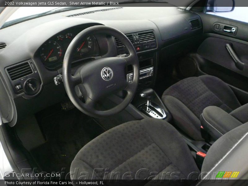 Silver Arrow Metallic / Black 2002 Volkswagen Jetta GLS Sedan