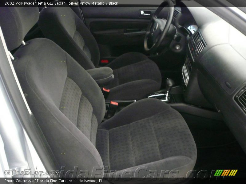 Silver Arrow Metallic / Black 2002 Volkswagen Jetta GLS Sedan