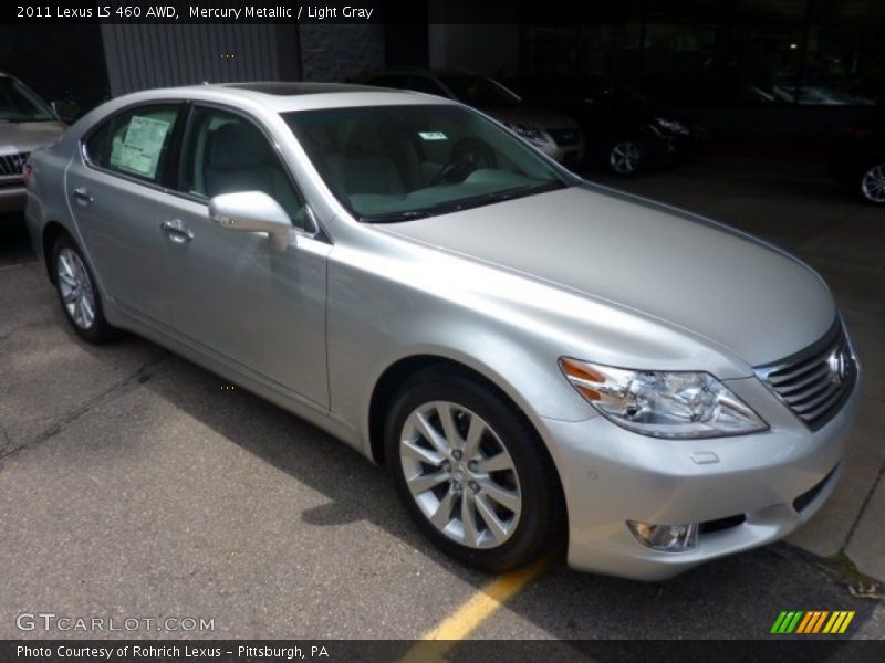 Front 3/4 View of 2011 LS 460 AWD