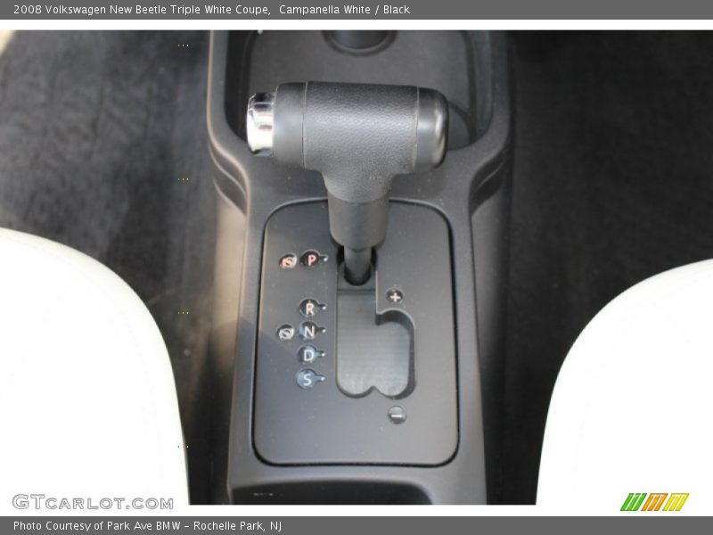  2008 New Beetle Triple White Coupe 6 Speed Tiptronic Automatic Shifter