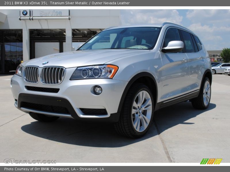 Front 3/4 View of 2011 X3 xDrive 35i
