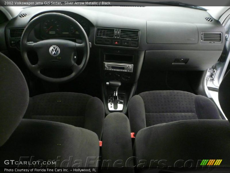 Silver Arrow Metallic / Black 2002 Volkswagen Jetta GLS Sedan