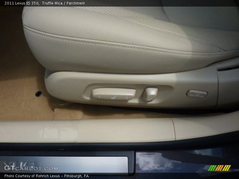 Truffle Mica / Parchment 2011 Lexus ES 350