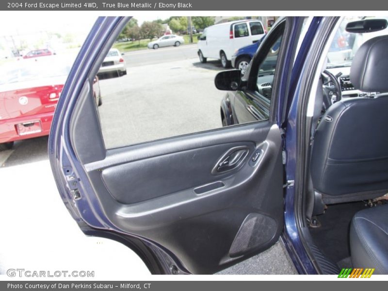 True Blue Metallic / Ebony Black 2004 Ford Escape Limited 4WD