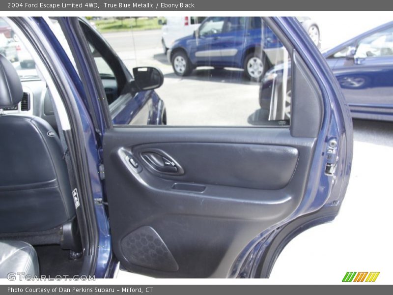 True Blue Metallic / Ebony Black 2004 Ford Escape Limited 4WD