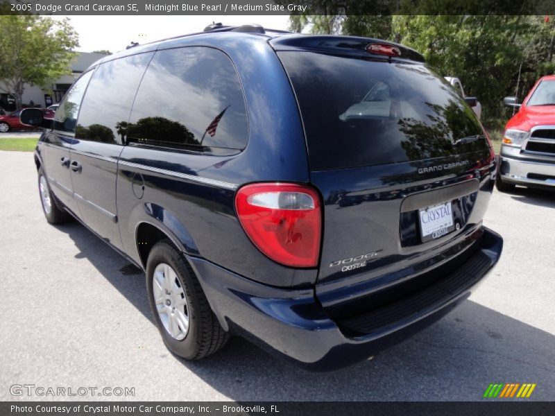 Midnight Blue Pearl / Medium Slate Gray 2005 Dodge Grand Caravan SE