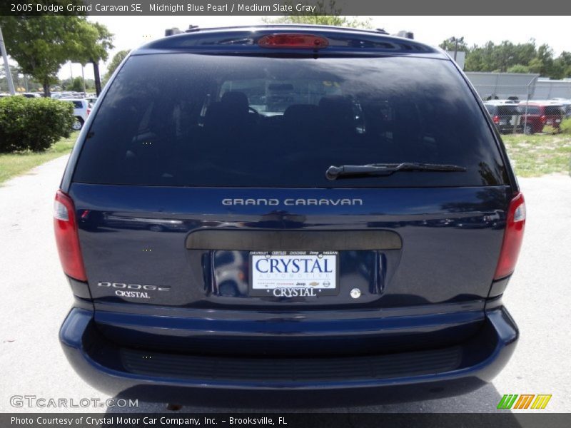 Midnight Blue Pearl / Medium Slate Gray 2005 Dodge Grand Caravan SE
