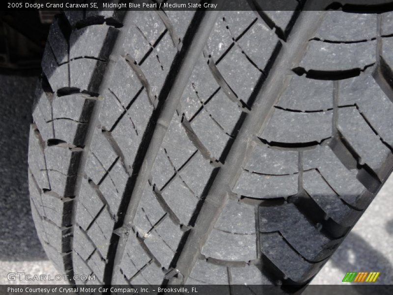 Midnight Blue Pearl / Medium Slate Gray 2005 Dodge Grand Caravan SE