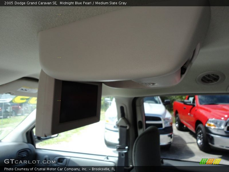Midnight Blue Pearl / Medium Slate Gray 2005 Dodge Grand Caravan SE