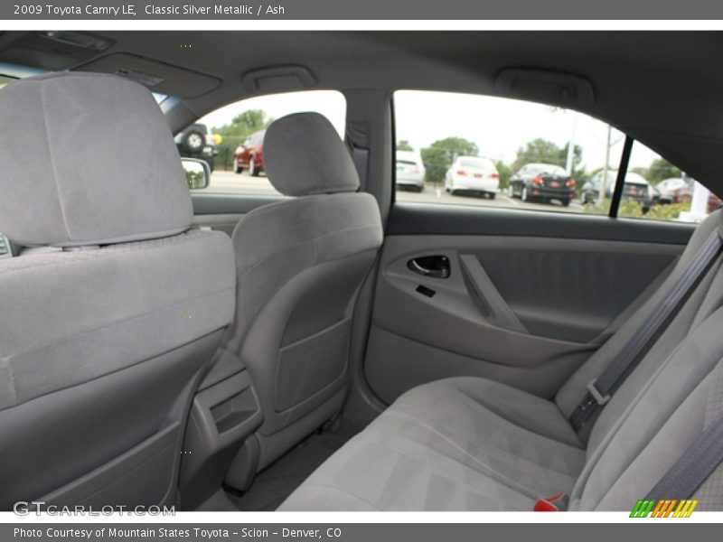 Classic Silver Metallic / Ash 2009 Toyota Camry LE