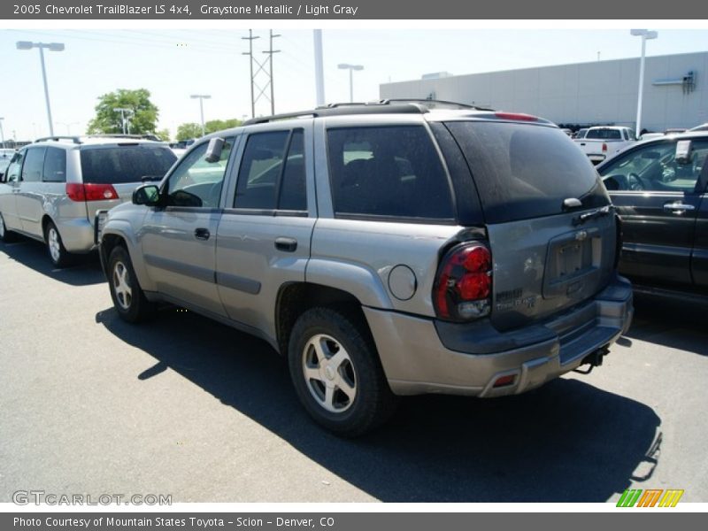 Graystone Metallic / Light Gray 2005 Chevrolet TrailBlazer LS 4x4