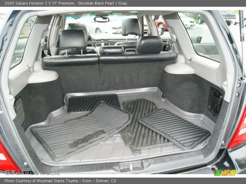  2005 Forester 2.5 XT Premium Trunk