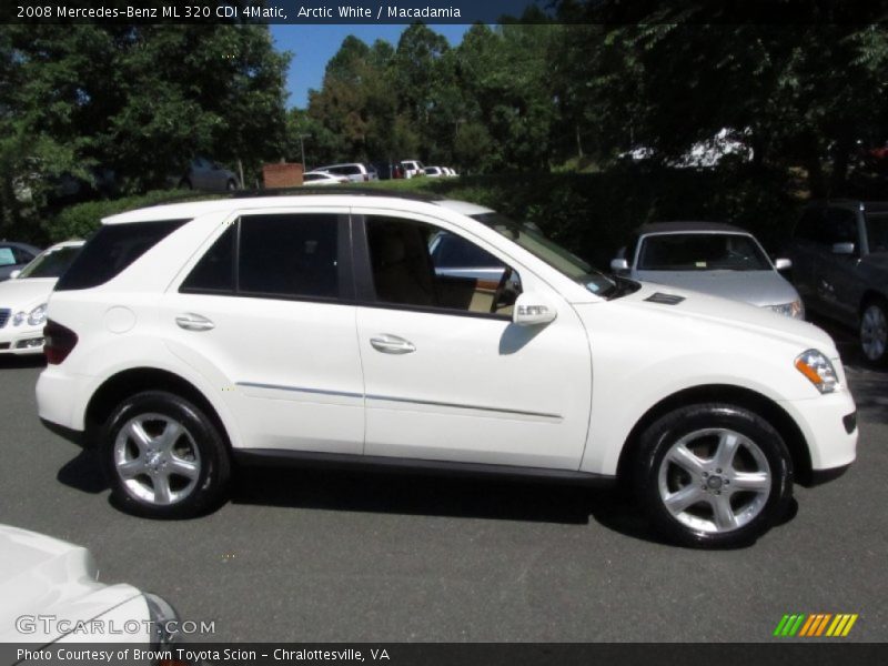 Arctic White / Macadamia 2008 Mercedes-Benz ML 320 CDI 4Matic