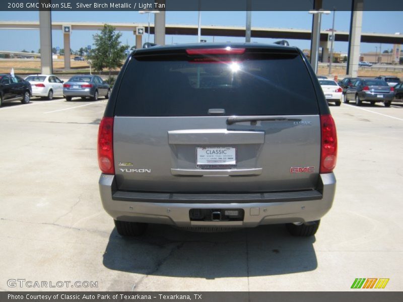 Silver Birch Metallic / Light Tan 2008 GMC Yukon SLE
