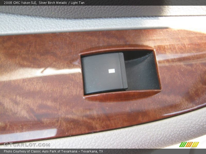 Silver Birch Metallic / Light Tan 2008 GMC Yukon SLE