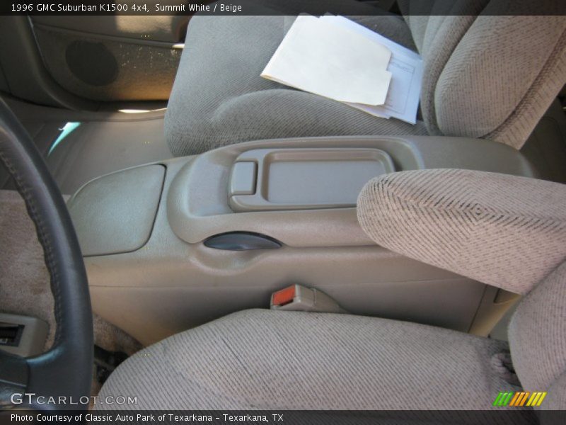 Summit White / Beige 1996 GMC Suburban K1500 4x4