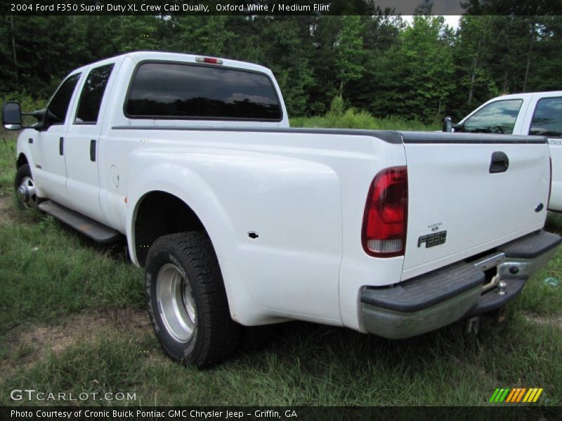  2004 F350 Super Duty XL Crew Cab Dually Oxford White