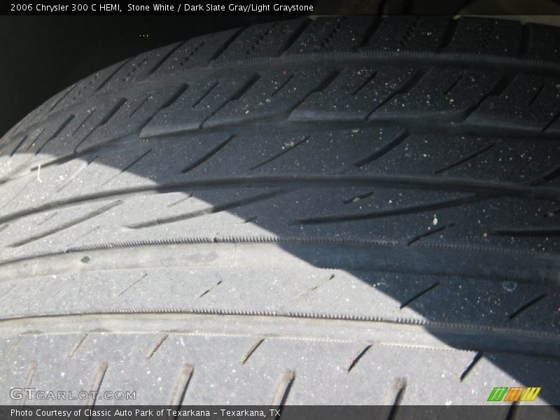 Stone White / Dark Slate Gray/Light Graystone 2006 Chrysler 300 C HEMI