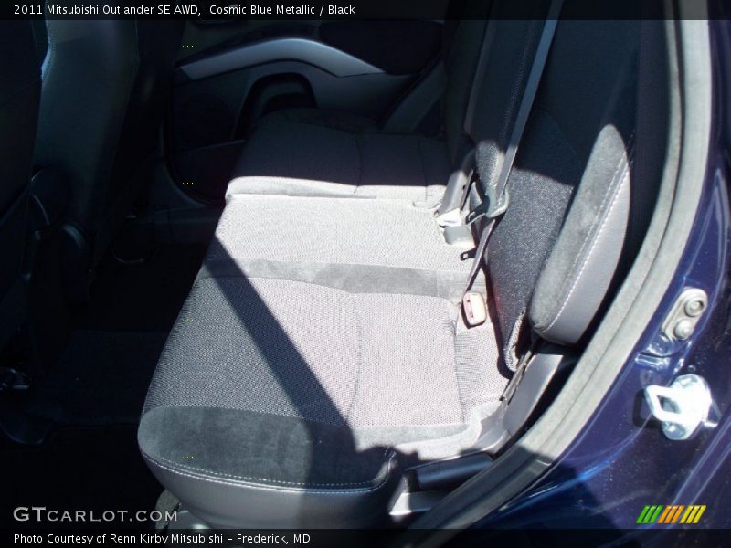 Cosmic Blue Metallic / Black 2011 Mitsubishi Outlander SE AWD
