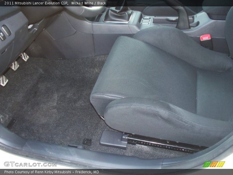 Wicked White / Black 2011 Mitsubishi Lancer Evolution GSR