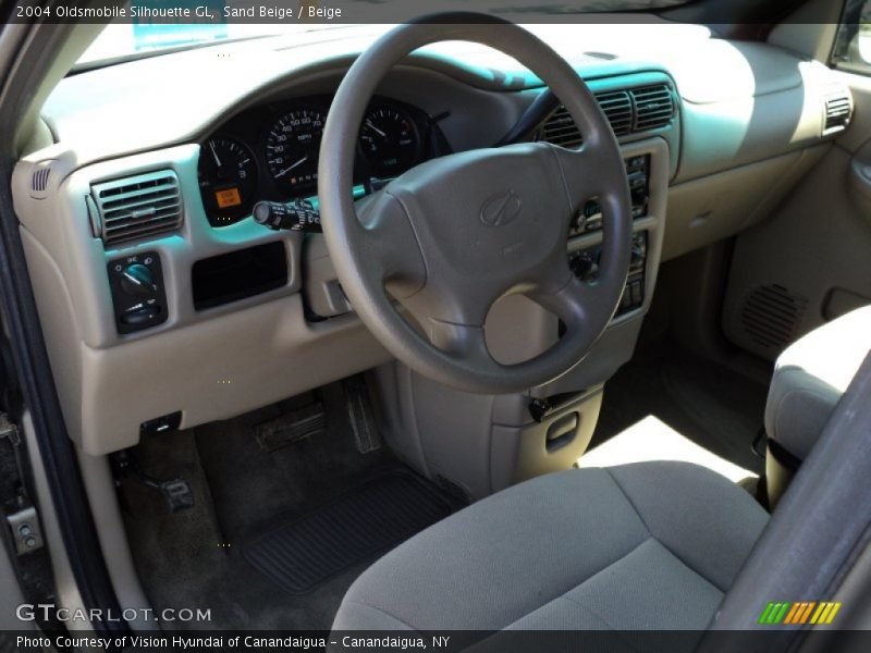 Sand Beige / Beige 2004 Oldsmobile Silhouette GL