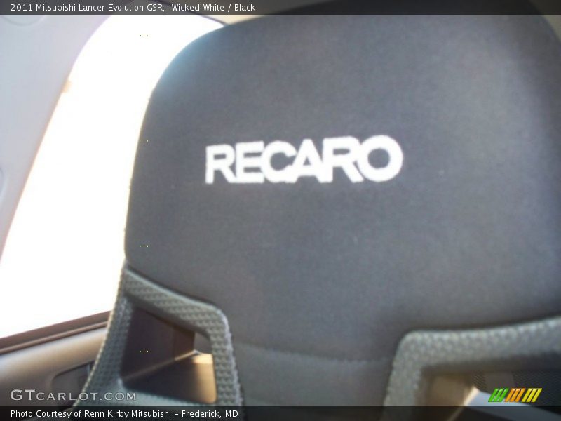 Wicked White / Black 2011 Mitsubishi Lancer Evolution GSR