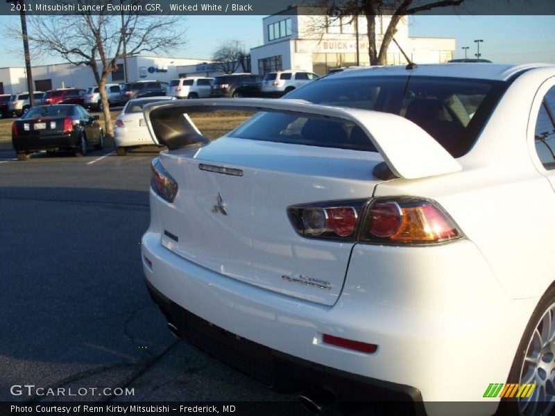 Wicked White / Black 2011 Mitsubishi Lancer Evolution GSR