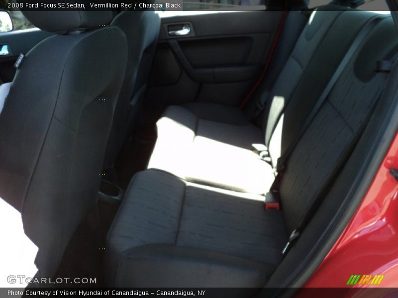 Vermillion Red / Charcoal Black 2008 Ford Focus SE Sedan