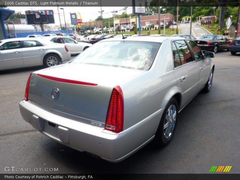 Light Platinum Metallic / Titanium 2006 Cadillac DTS