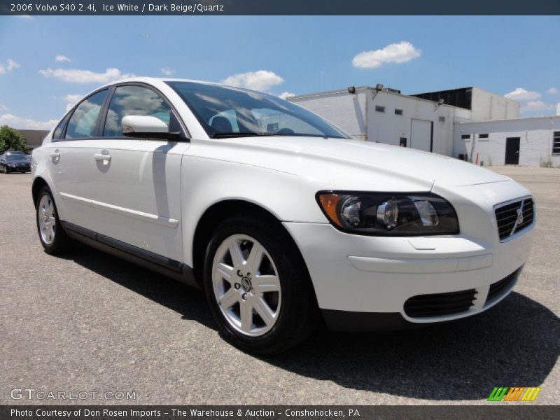 Ice White / Dark Beige/Quartz 2006 Volvo S40 2.4i