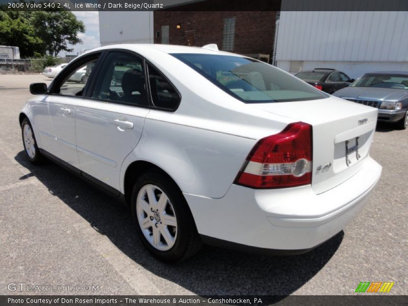 Ice White / Dark Beige/Quartz 2006 Volvo S40 2.4i
