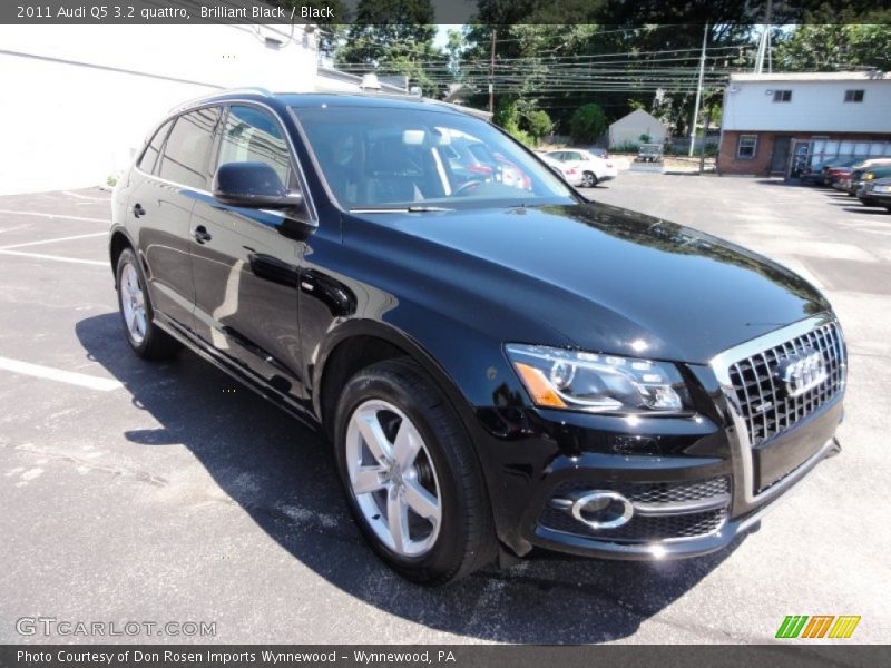 Brilliant Black / Black 2011 Audi Q5 3.2 quattro