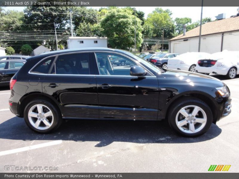 Brilliant Black / Black 2011 Audi Q5 3.2 quattro